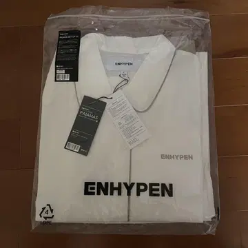 ENHYPEN 파자마 화이트