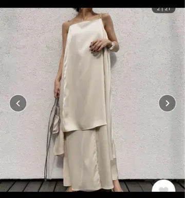 AMERI MEDI LADY LAYERED DRESS