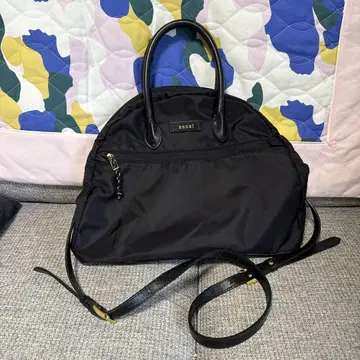 sacai 블랙 숄더백