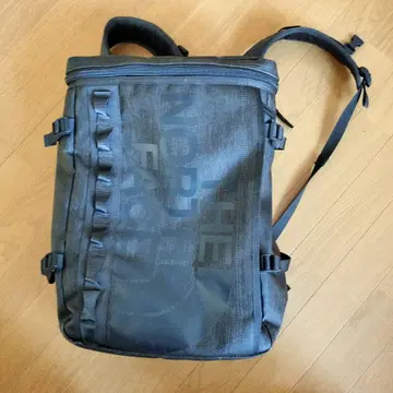 THE NORTH FACE 그레이 백팩
