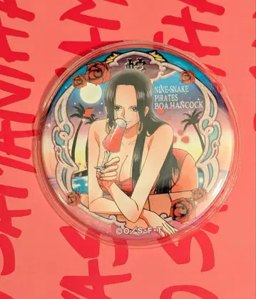 ONE PIECE 보아 행콕 캔뱃지