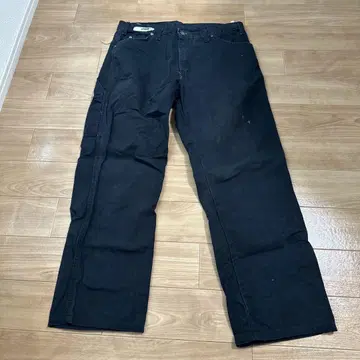 Dickies
