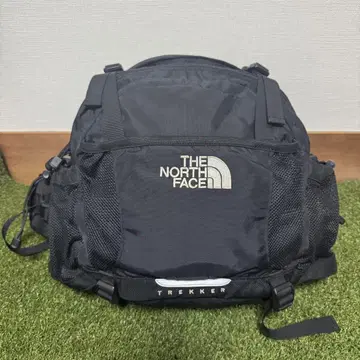 THE NORTH FACE TREKKER 블랙 백팩
