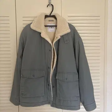 ZARA 보아 자켓 L 사이즈