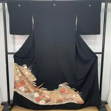 C45 검은색 전통 예복 기모노 모란 꽃무늬 새 기모노