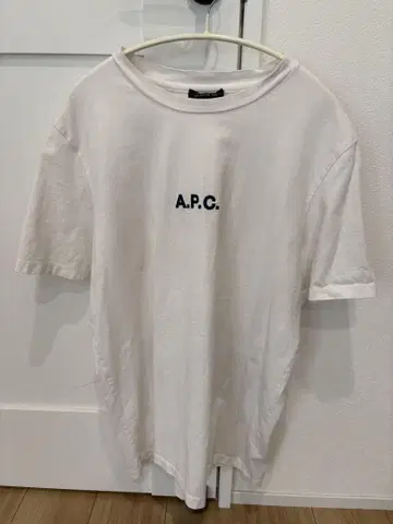 APC 아페쎄 T셔츠