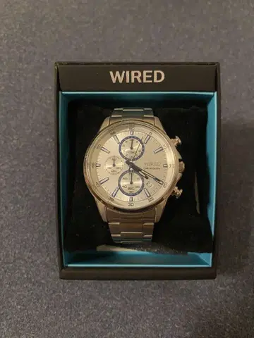 wired 크로노그래프 실버 다이얼 하드렉스 AGAT425