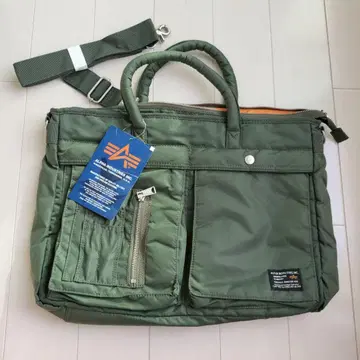 ALPHA INDUSTRIES 카키 숄더백 토트백