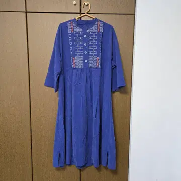아카네 자수 개더 원피스
