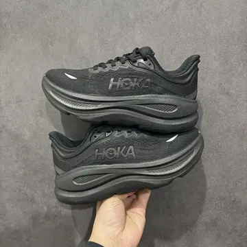HOKA ONE ONE 호카 오네오네 본다이 9 Bondi 9 스니커즈