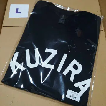 KUZIRA [ 로고 티셔츠 (블랙) ] L 사이즈