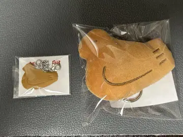 비둘기 사브레 키링, 참 총 2점