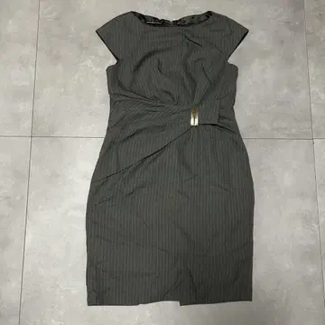 JONES WEAR DRESS 스트라이프 타이트 드레스 12호