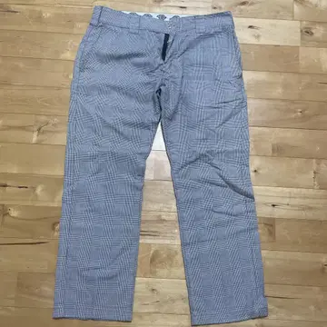 디키즈 체크 무늬 치노 팬츠