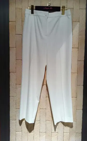 SO 에스오 센터 프레스 팬츠