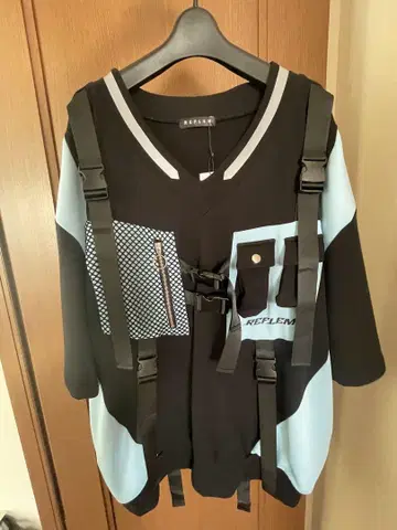 REFLEM 사이버 펑크 상의