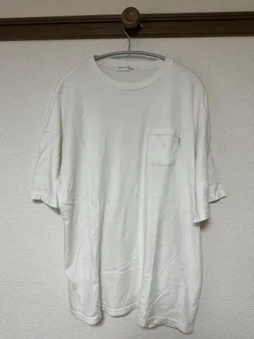 알리시아 스탠 화이트 T셔츠