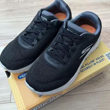 스케쳐스 (SKECHERS) 신발