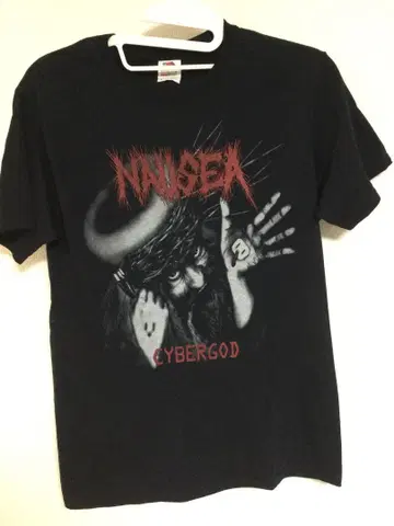 Nausea 티셔츠 S 사이즈 cybergod