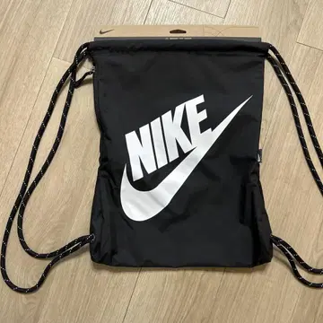 NIKE 로고 백팩 34 x 44cm 블랙