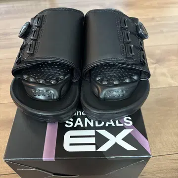 카네코 타다시 샌들