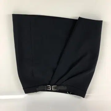 ARMANI JEANS 아르마니진 스커트 네이비 브랜드