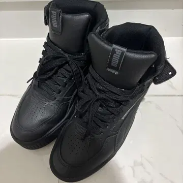 PUMA 블랙 하이컷 스니커즈 4.5 UK