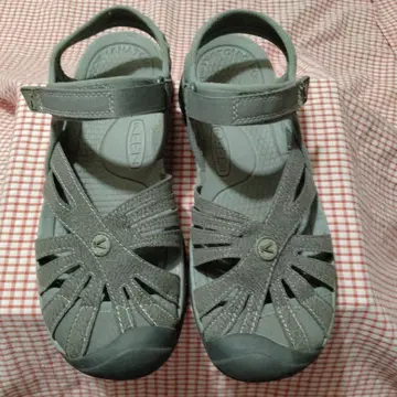 KEEN 로즈 샌들 그레이 25cm