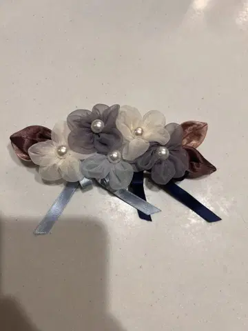 사에라 포테치노 헤어 클립