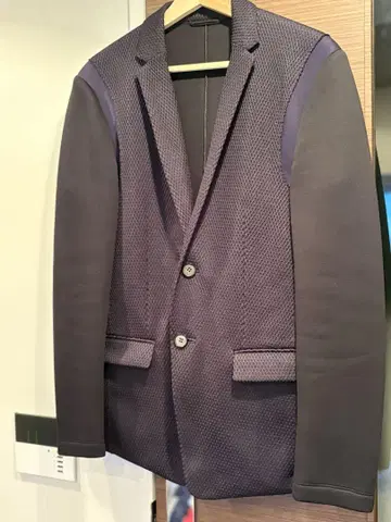 Calvin Klein 폴리에스테르 자켓 사이즈 44(M 정도)