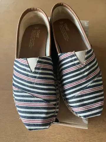 TOMS Classic Navy/Red Woman Stripe 슬립온