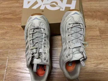 HOKA MAFATE THREE2 GRID JP RAW LINEN26cm