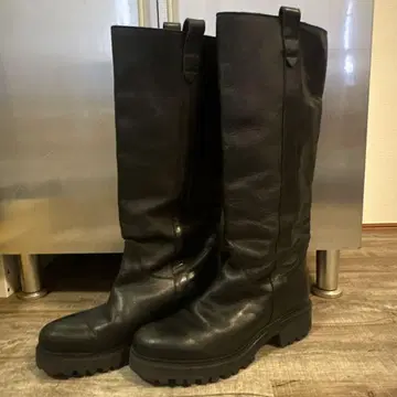 블랙 가죽 엔지니어 부츠