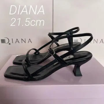 [ DIANA ] 21.5cm 스트링 비대칭 샌들