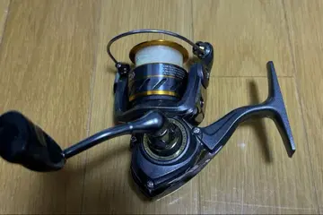 다이와 월드 스핀 CF 2000 릴