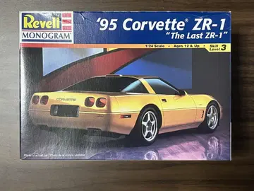 레벨 모노그램 1/24 '95 corvette ZR-1