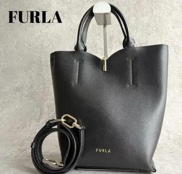 FURLA 블랙 가죽 숄더백