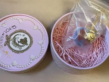 Q-pot. x 세일러문 목걸이