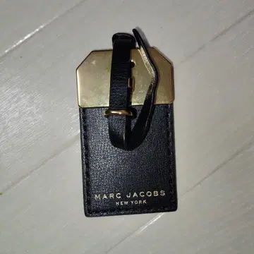 MARC JACOBS 블랙 키 크로셰
