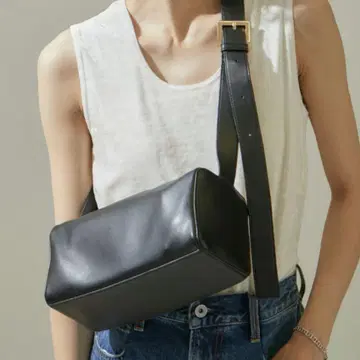 SALON adam et rope 가죽 박스 숄더백