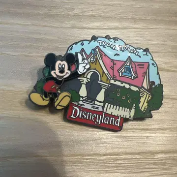 디즈니 wdw 툰타운 핀 배지