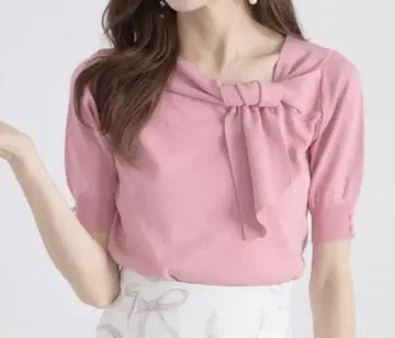 [미사용 새상품] tocco 소매 펄 비대칭 리본 니트탑