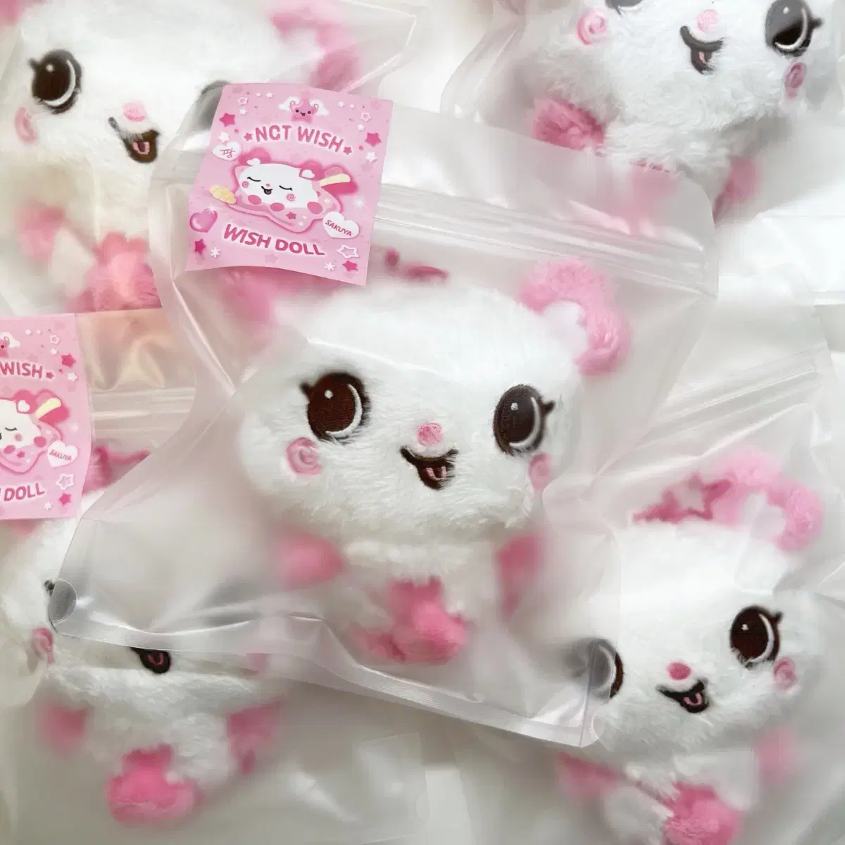 NCT WISH YUSHI バブルニャン WISHDOLL 51a6RCYvBjL._AC_SY200_QL15_.jpg