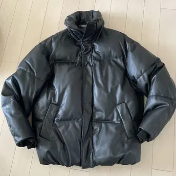 새상품급 ZARA 페이크 레더 퍼프 자켓 블랙 아우터