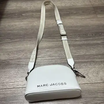 MARC JACOBS 숄더백 화이트