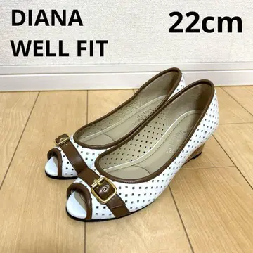 새상품급 DIANA WELL FIT 웨지솔 샌들 22cm