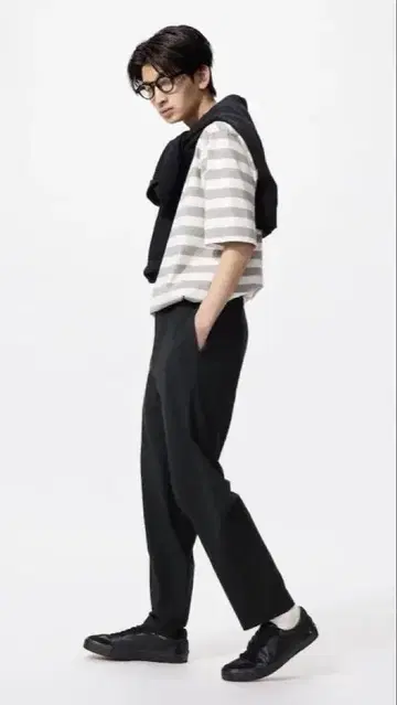 UNIQLO 유니클로 울트라 스트레치 팬츠 M 블랙