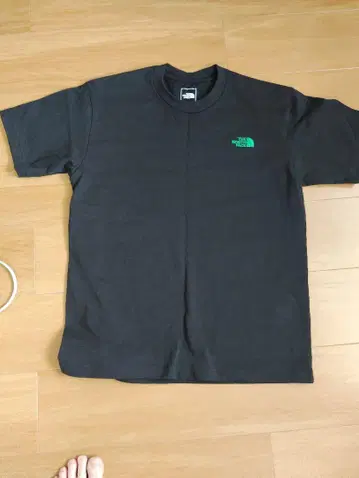 THE NORTH FACE 블랙 티셔츠 M