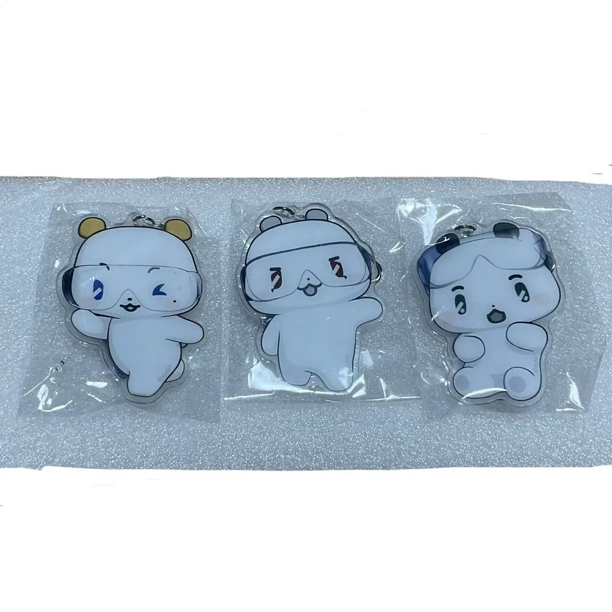 PLAVE MEDIHEAL メデイヒール　鏡　キーリング　5点　セット　1 PLAVE MEDIHEAL POP UP MD EVENT GIFT MMMM MIRROR KEYRING