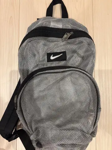 Nike 메쉬 백팩 그레이